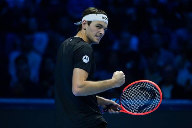 ATP Finals. Фрітц здобув впевнену перемогу над Медведєвим у своєму першому поєдинку на турнірі.